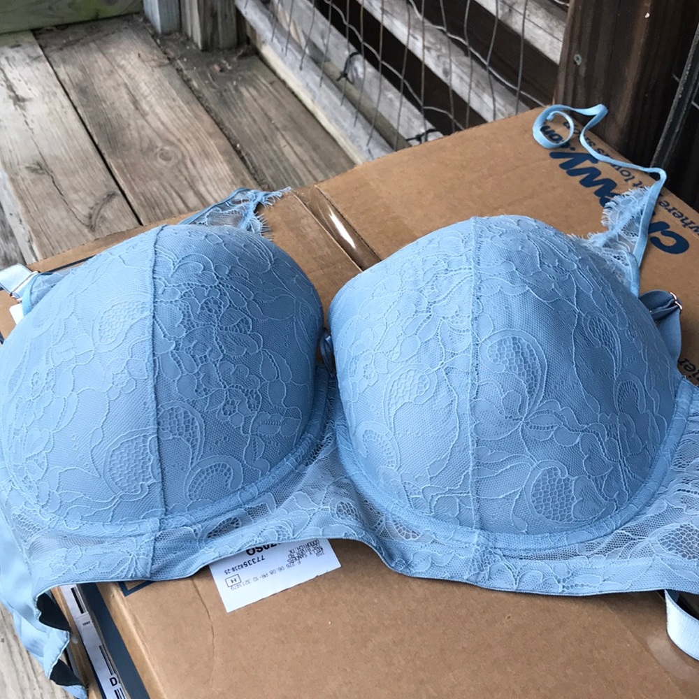 Lace bra
